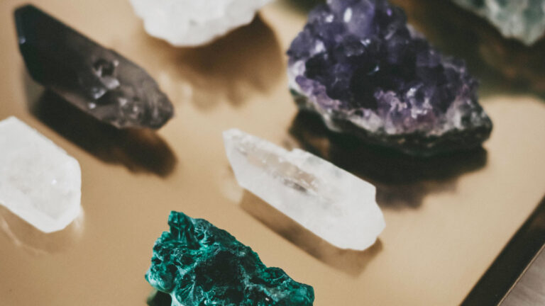 5-Crystals-That-Will-Help-You-Relieve-Your-Anxiety-&-Stress-on-selfgrowth